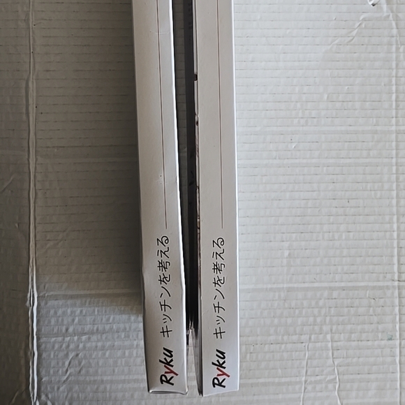 Thinkkitchen Ryku 7" & 8" Stainless Steel Couteau Santoku Knifes (EACH) - Picture 4 of 12